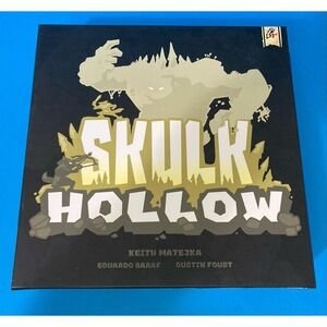 Skulk Hollow Board Game 2 Players Ages 8+ 40 Mins Excellent Used Condition